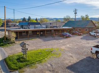 181 N 6th St, Lander, WY 82520