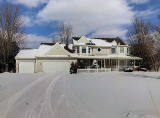 5384 Gatwick Ct, Kalamazoo, MI 49009