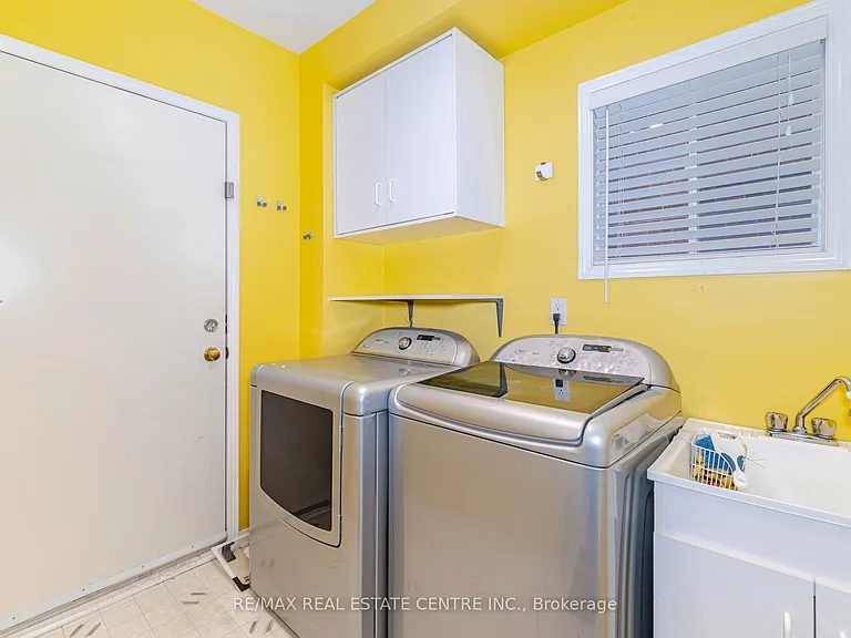 3727 Althorpe Cir — Photo 22