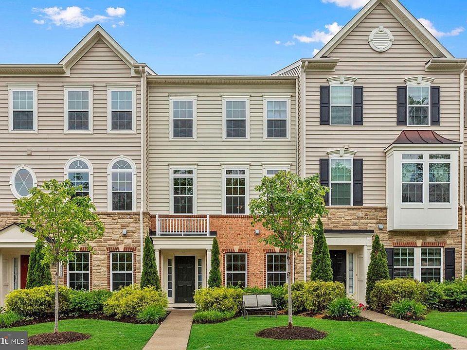 1st image of 10555 Old Ellicott Cir