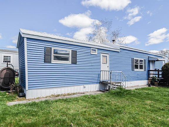 4th image of 181 Boston Post Rd #49