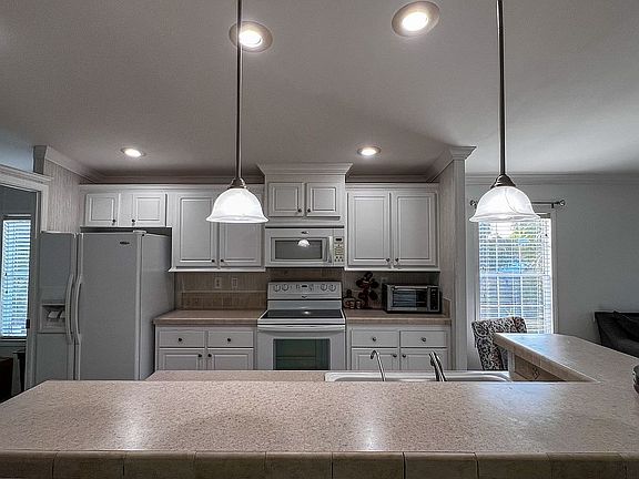 Kitchen area