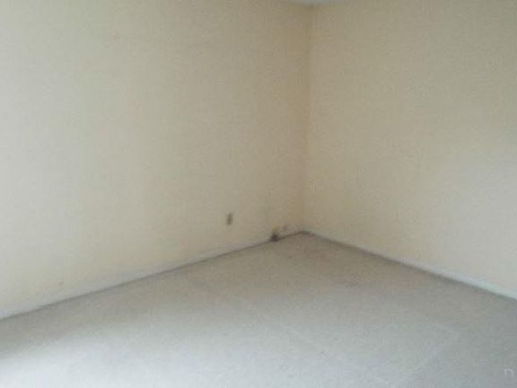 5th image of 3343 El Prado St