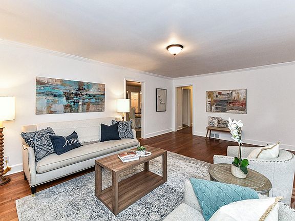 5th image of 212 Ruby Ln