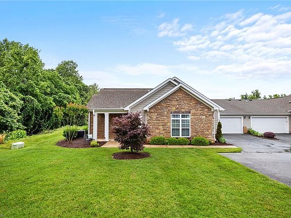 2nd image of 306 Faith Dr