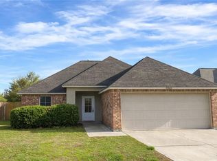 15500 Oakstone Dr, Prairieville, LA 70769