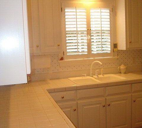 4th image of 217 Cobblestone Ct