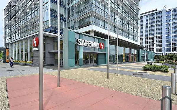 525 Water St SW #407 — Photo 41