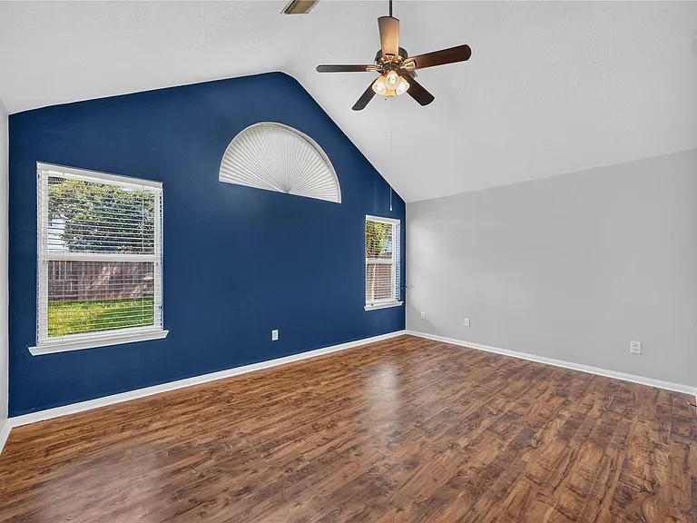 3519 Crescent Dr — Photo 19