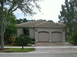 1373 Camellia Cir, Weston, FL 33326