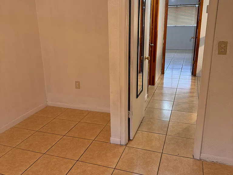 180 Royal Palm Rd #216 — Photo 14