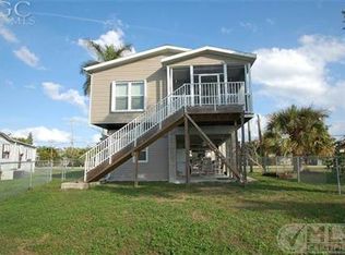 2583 York Rd, Saint James City, FL 33956