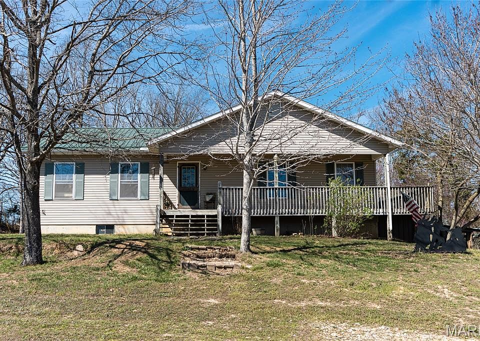1st image of 20305 Pigeon Creek Rd