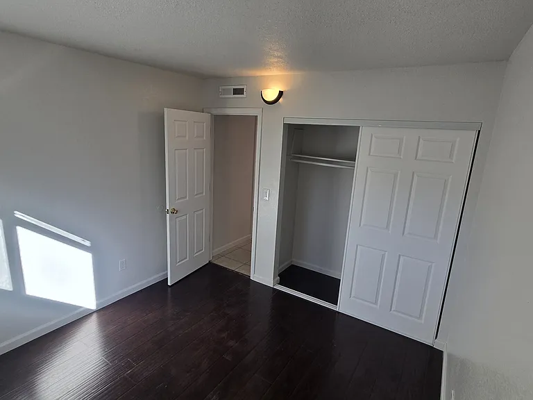 2925 Lerwick Rd #2925 — Photo 14
