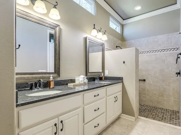 107 Wild Rose Dr, Georgetown, TX 78633