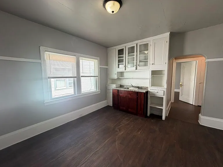 3697 E 146th St #1 — Photo 3