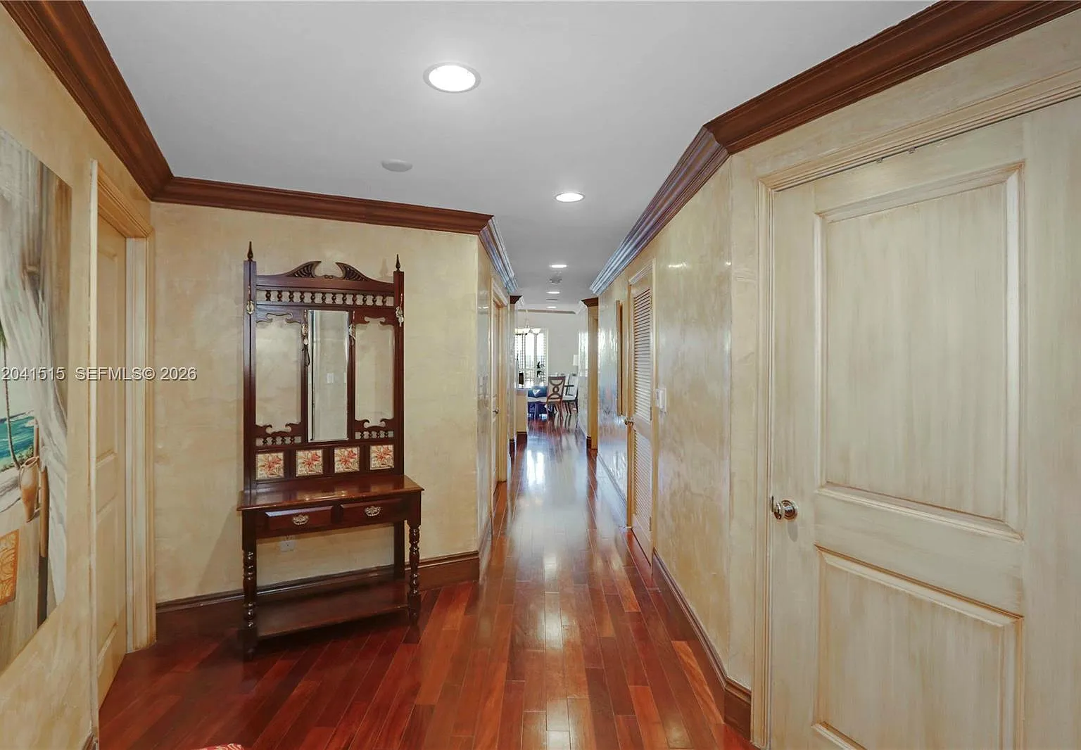 Ten Aragon Condo — Photo 1