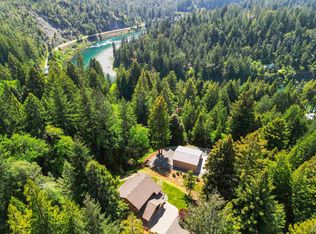 201 & 101 Rain Tree Rd, Crescent City, CA 95531