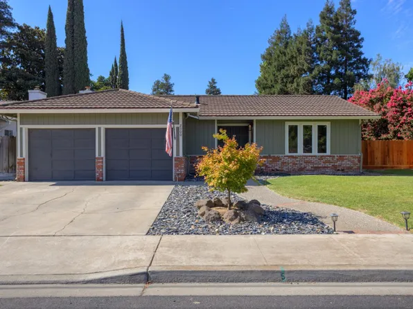 2300 E Hawkeye Ave, Turlock, CA 95380