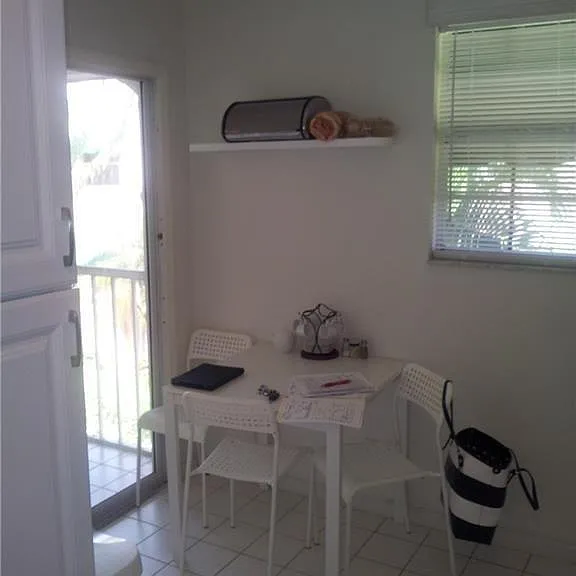 6584 Via Regina — Photo 11