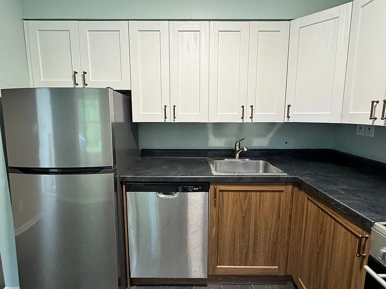 1625 S Maple Rd — Photo 58