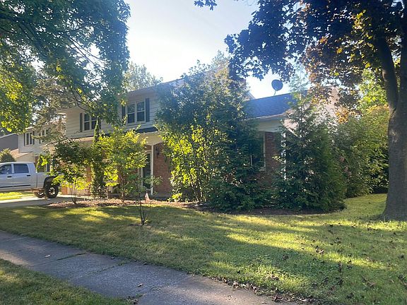 2nd image of 3425 Cambrey Dr