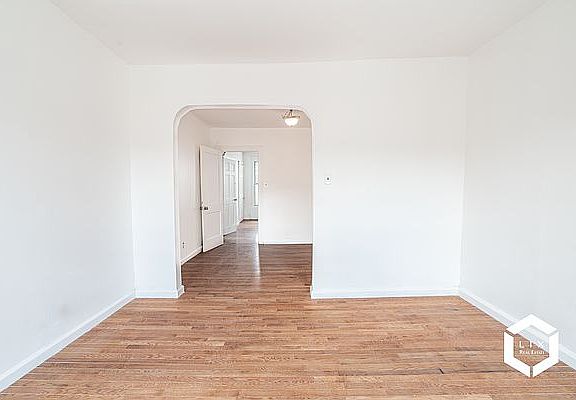 3rd image of 797 Bergen St #2