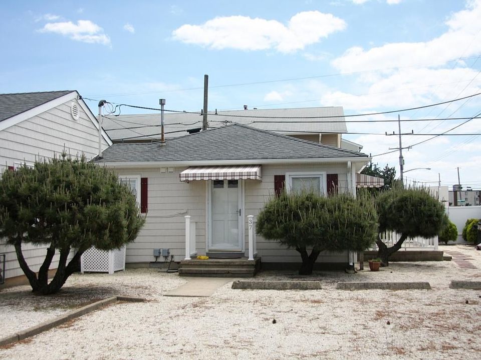 1st image of 37 S Beach Dr