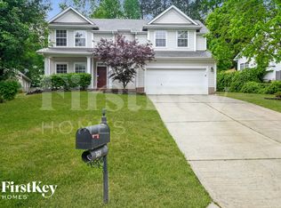 5611 Branthurst Dr, Charlotte, NC 28269