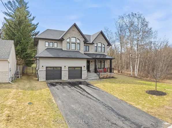 108 Avenue Rd, Newmarket, ON L3Y 1N3