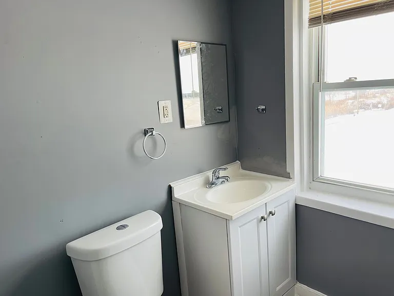 292 Mill St #4 — Photo 5