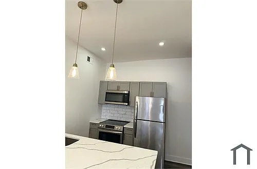 3144 N Camac St Photo 1