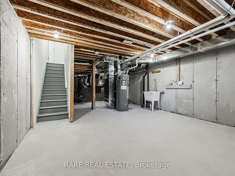 6187 Kingston Rd — Photo 46