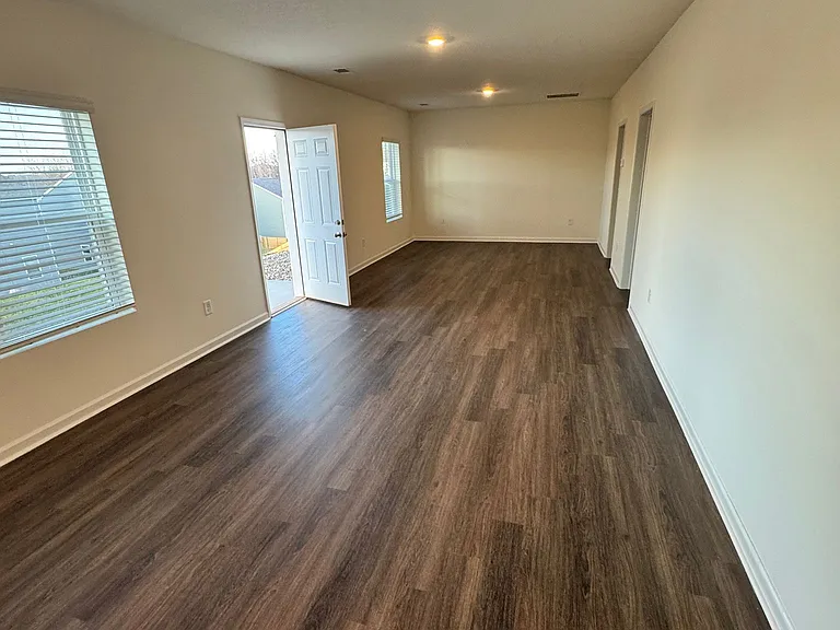 12367 Hatmaker Ln — Photo 5