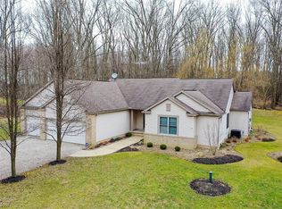 13035 Bandy Rd, Alliance, OH 44601