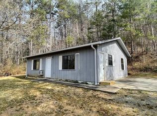 91 Blakemore Way, Marble, NC 28905