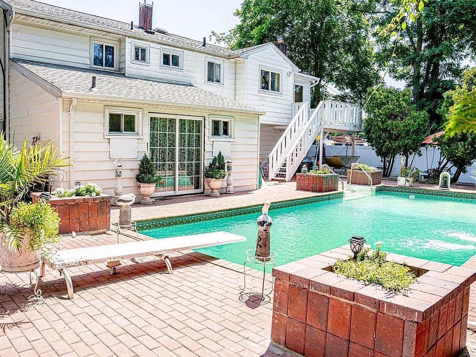 800 Udall Road, West Islip, NY 11795 Zillow