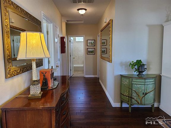 5th image of 1308 Windsor Ct