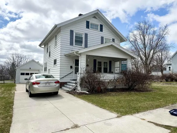 627 MCCOLM STREET, WI 53073