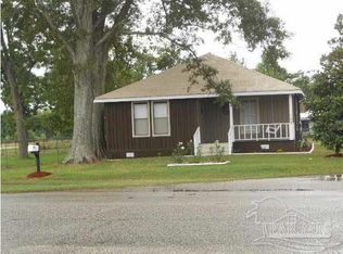 103 Short St, Atmore, AL 36502