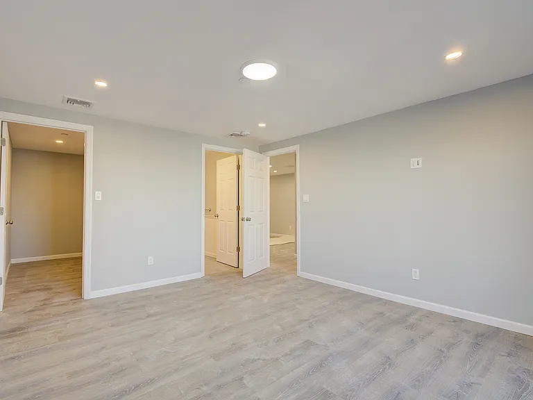 46 Kentucky St #1 — Photo 45