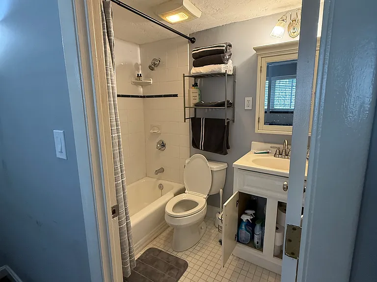 239 Kelton St #14 — Photo 15