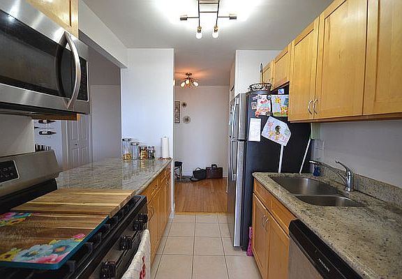 4th image of 125-10 Queens Blvd #17B