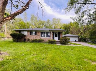 21090 Westover Ave, Southfield, MI 48075