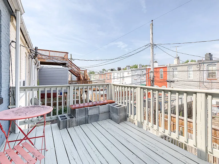 112 N Streeper St — Photo 22