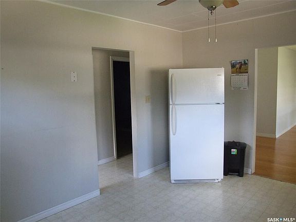 5th image of 325 3rd AVENUE E