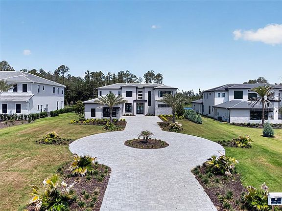 3rd image of 16044 PENDIO DRIVE