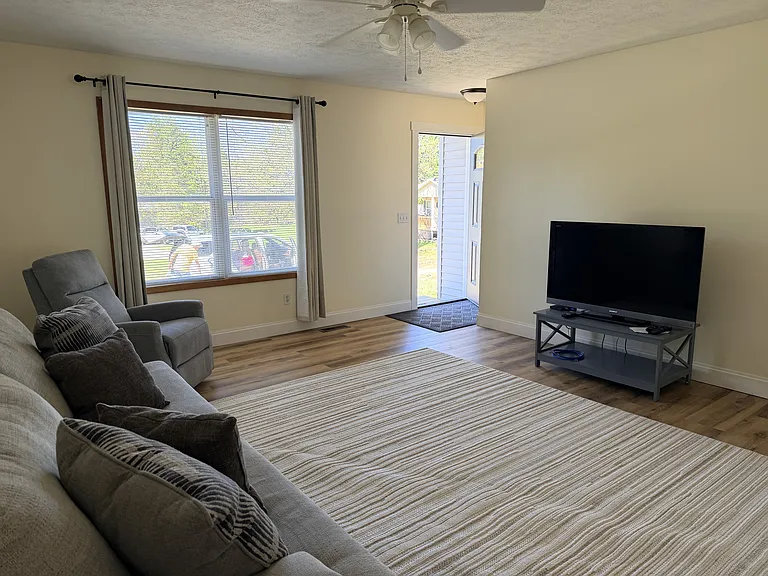 8635 E Fouch Rd — Photo 5