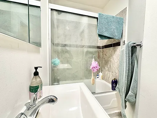 Rented by Brighton Management | media 1