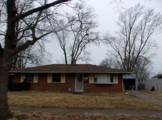 5004 Hayes St, Wayne, MI 48184